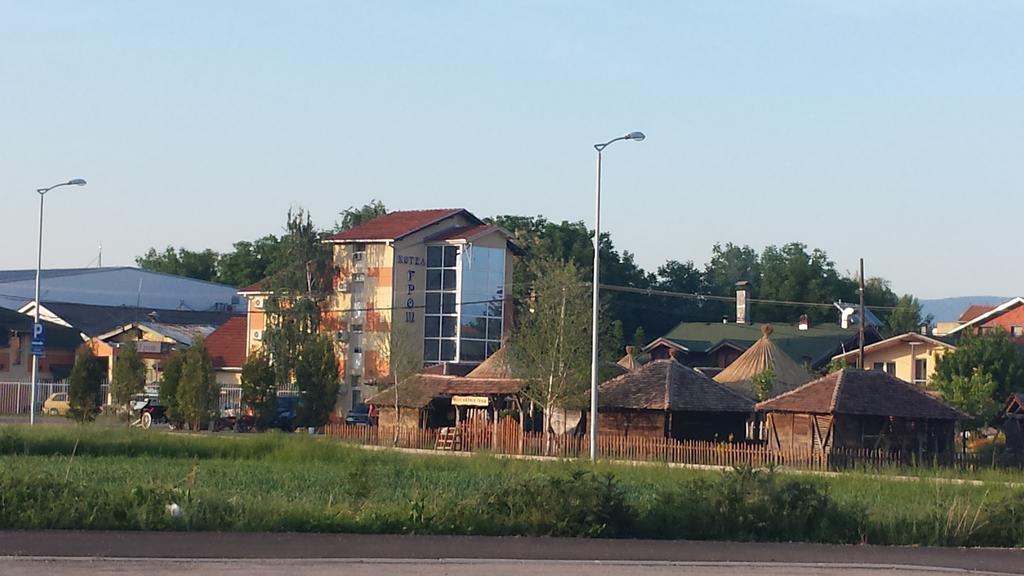 Gros Hotel - Leskovac Leskovac (Jablanica) Exterior foto